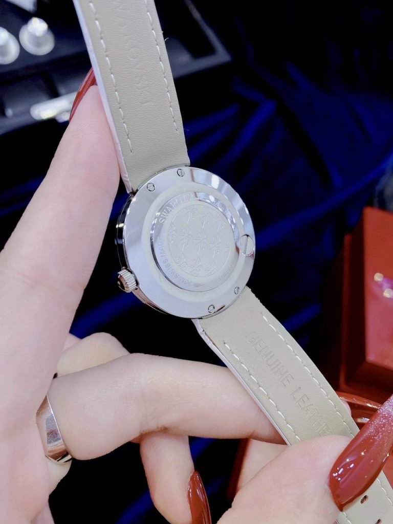 Đồng hồ Swarovski đính đá