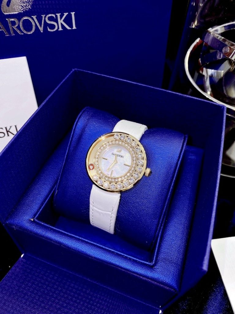 Đồng hồ Swarovski nữ mặt đá xoay