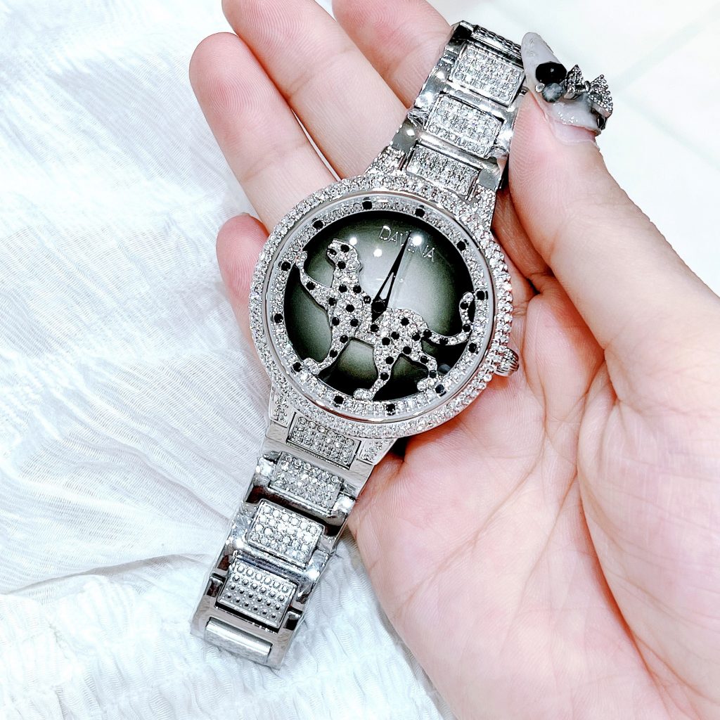 Đồng hồ chính hãng Davena