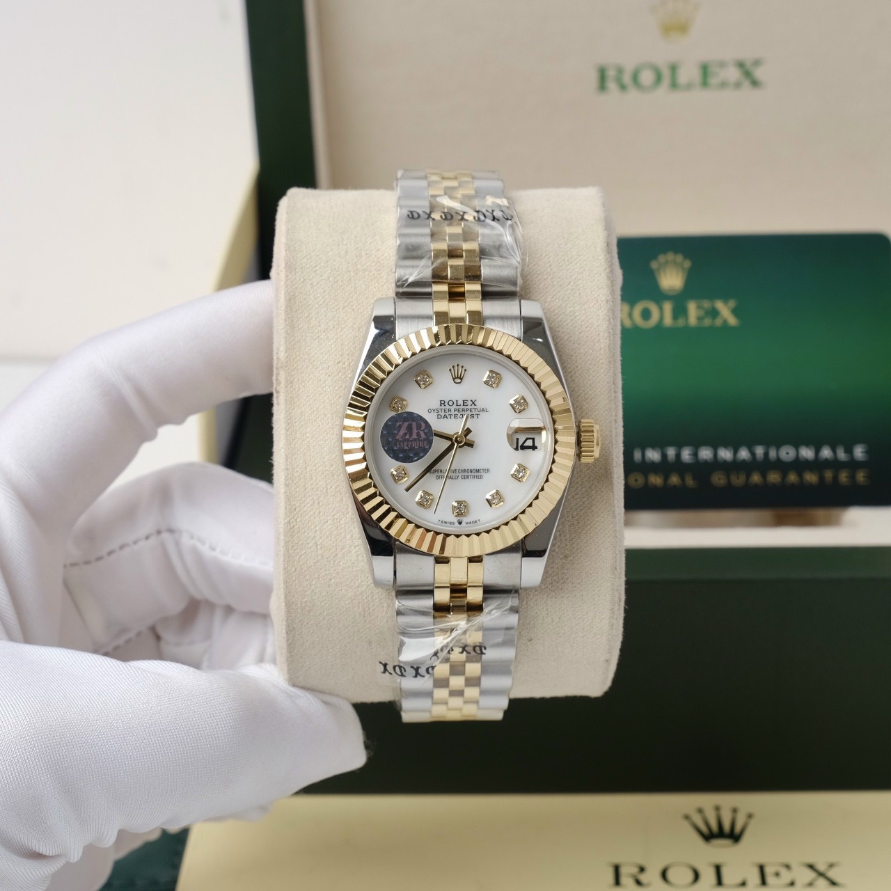 Đồng hồ Rolex nữ giá rẻ Super Fake máy cơ Nhật dây Demi mặt trắng Đồng hồ Rolex nữ giá rẻ Super Fake máy cơ Nhật dây Demi mặt trắng