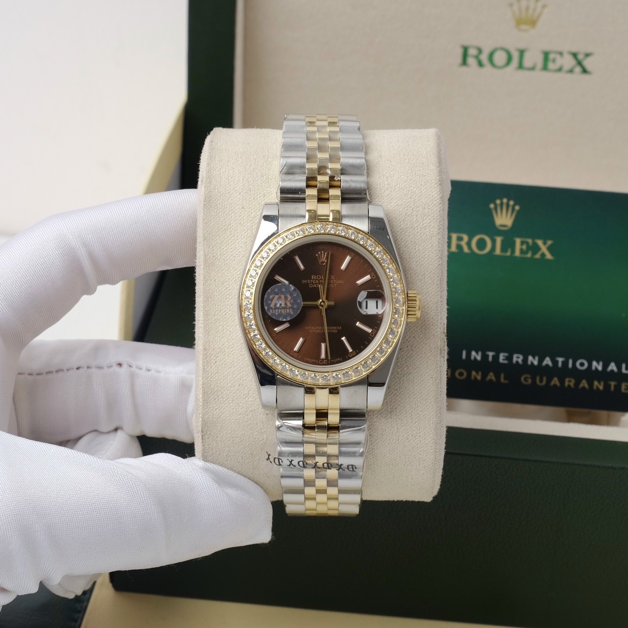 Đồng hồ Rolex nữ DateJust Super Fake 1:1 Nhật niềng đính đá Đồng hồ Rolex nữ DateJust Super Fake 1:1 Nhật niềng đính đá