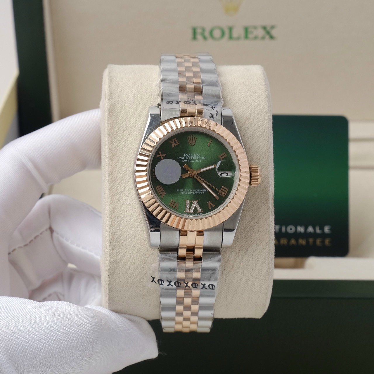 Đồng hồ Rolex DateJust nữ giá rẻ mặt tròn dây kim loại 4 màu 31mm Đồng hồ Rolex DateJust nữ giá rẻ mặt tròn dây kim loại 4 màu 31mm