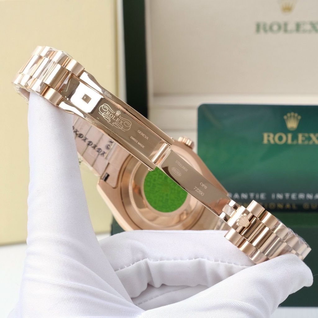 Đồng hồ nam Rolex đính đá máy Nhật giá rẻ mặt số nham thạch 40mm