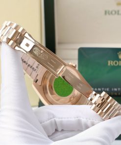 Đồng hồ nam Rolex đính đá máy Nhật giá rẻ mặt số nham thạch 40mm