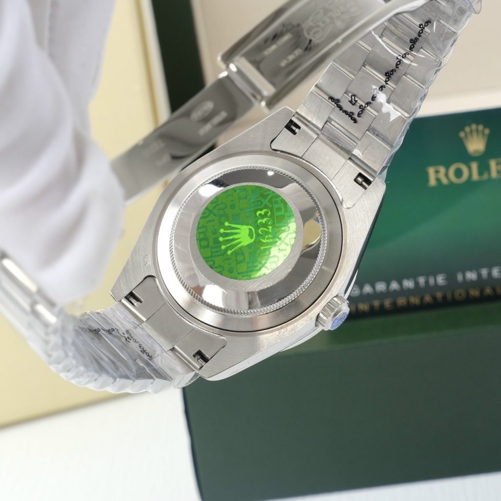 Đồng hồ Rolex Day-Date nam đính đá Baguette Super Fake máy Nhật