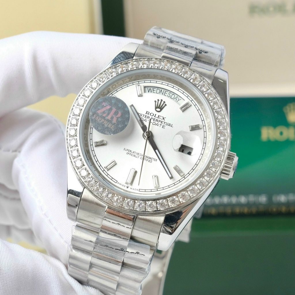 Đồng hồ Rolex Day-Date nam đính đá Baguette Super Fake máy Nhật