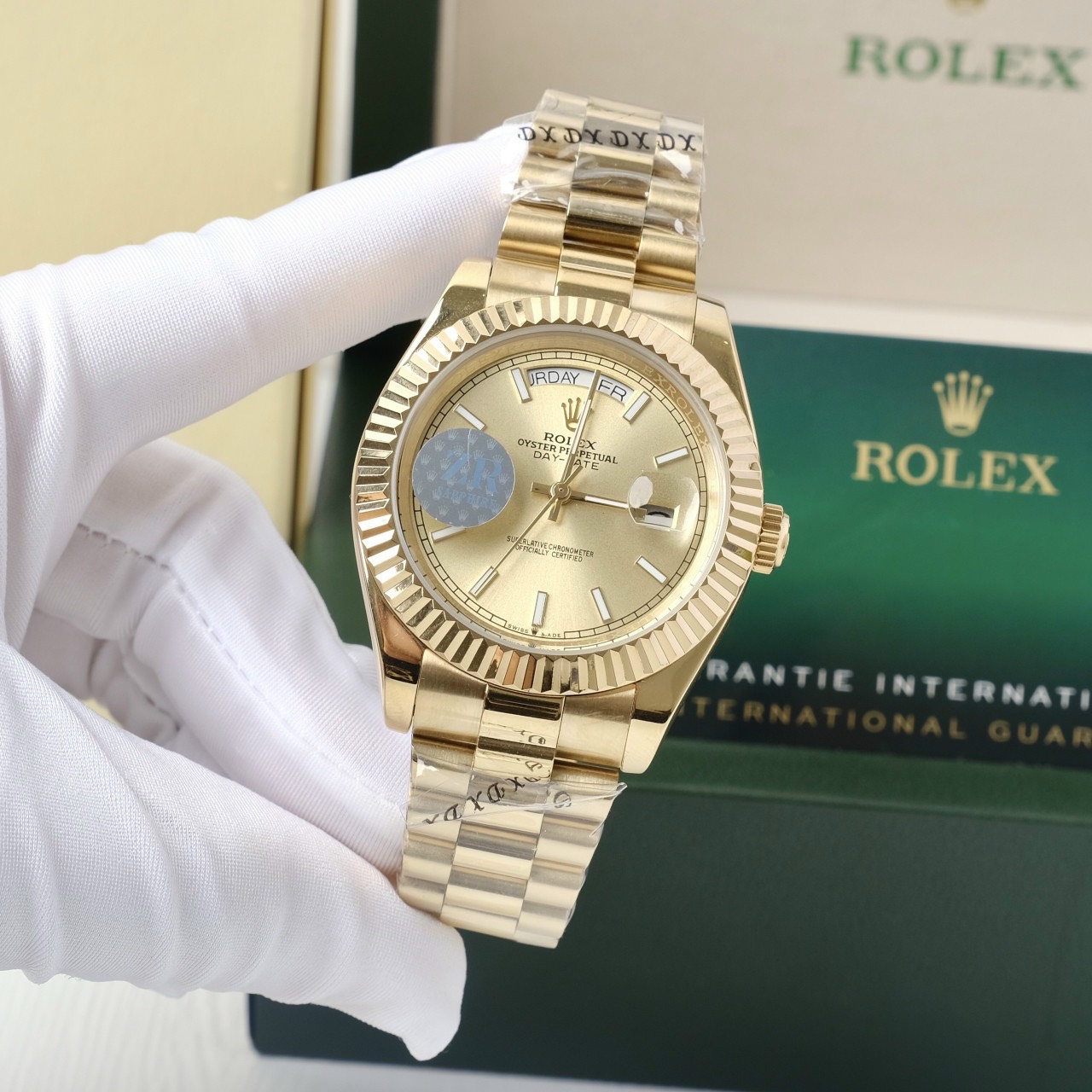 Đồng hồ nam Rolex Day-Date Super Fake máy cơ Nhật màu vàng Đồng hồ nam Rolex Day-Date Super Fake máy cơ Nhật màu vàng