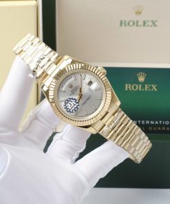 Đồng hồ nam Rolex Day-Date Super Fake máy cơ Nhật màu vàng