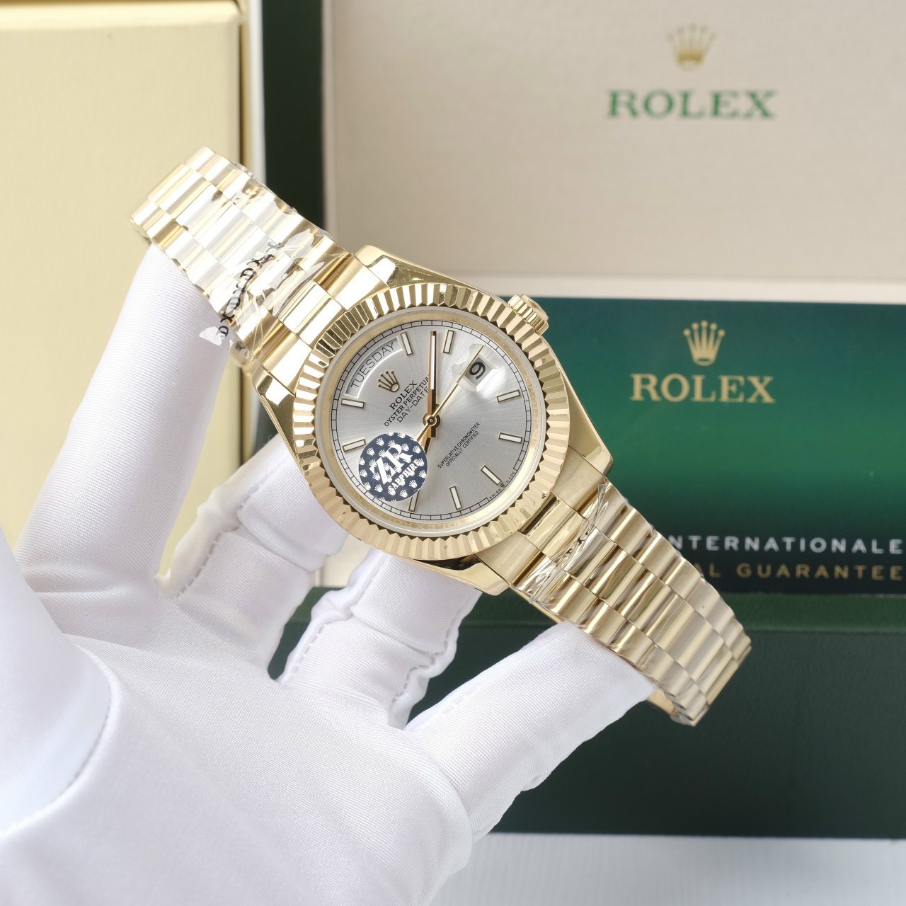 Đồng hồ nam Rolex Day-Date Super Fake máy cơ Nhật màu vàng Đồng hồ nam Rolex Day-Date Super Fake máy cơ Nhật màu vàng