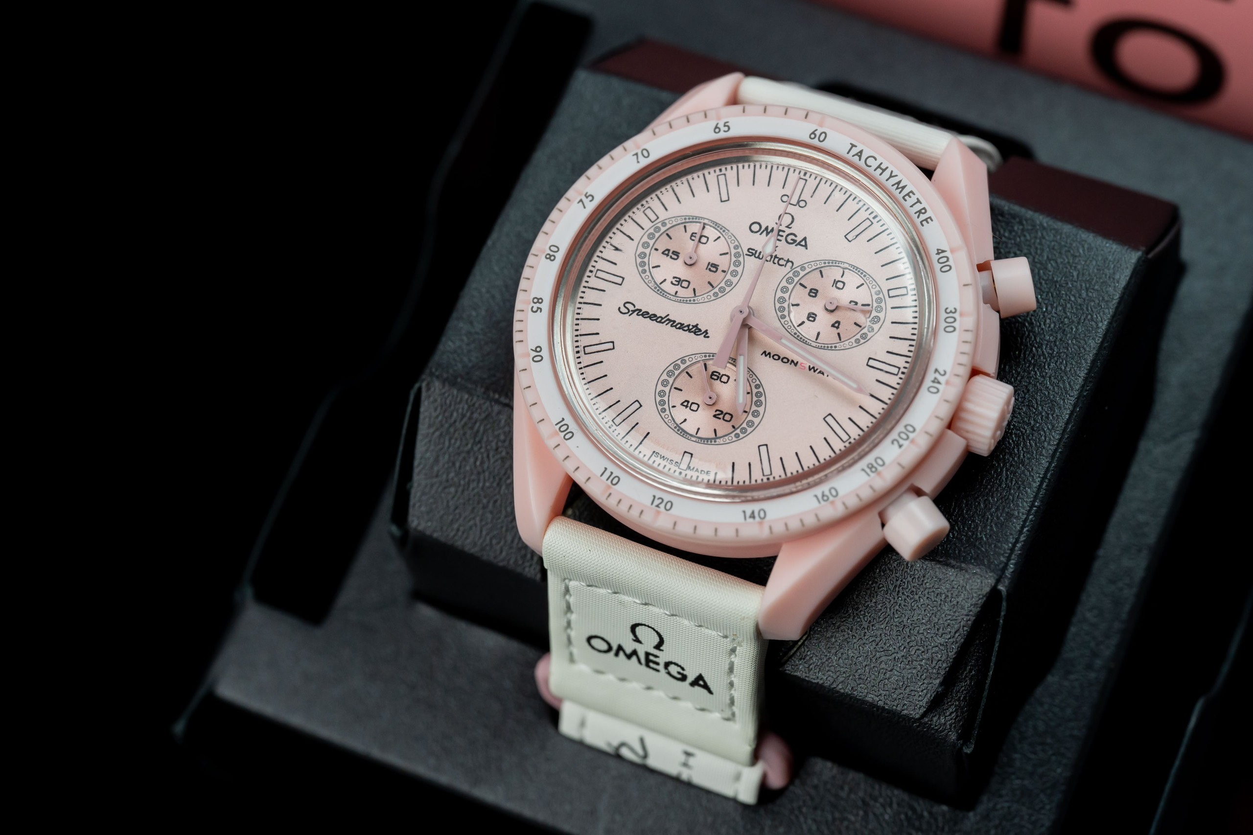 Đồng hồ Omega x Swatch SpeedMaster Fake Cao Cấp MoonSwatch Sao Kim Đồng hồ Omega x Swatch SpeedMaster Fake Cao Cấp MoonSwatch Sao Kim