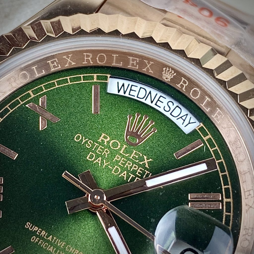 Đồng hồ Rolex Day-Date Rose gold mặt xanh lá Super Fake Nhật 40mm