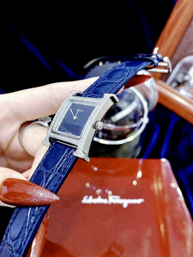 Đồng hồ Hermes nữ Like Auth mặt chữ nhật đính đá dây da 4 màu 26mm