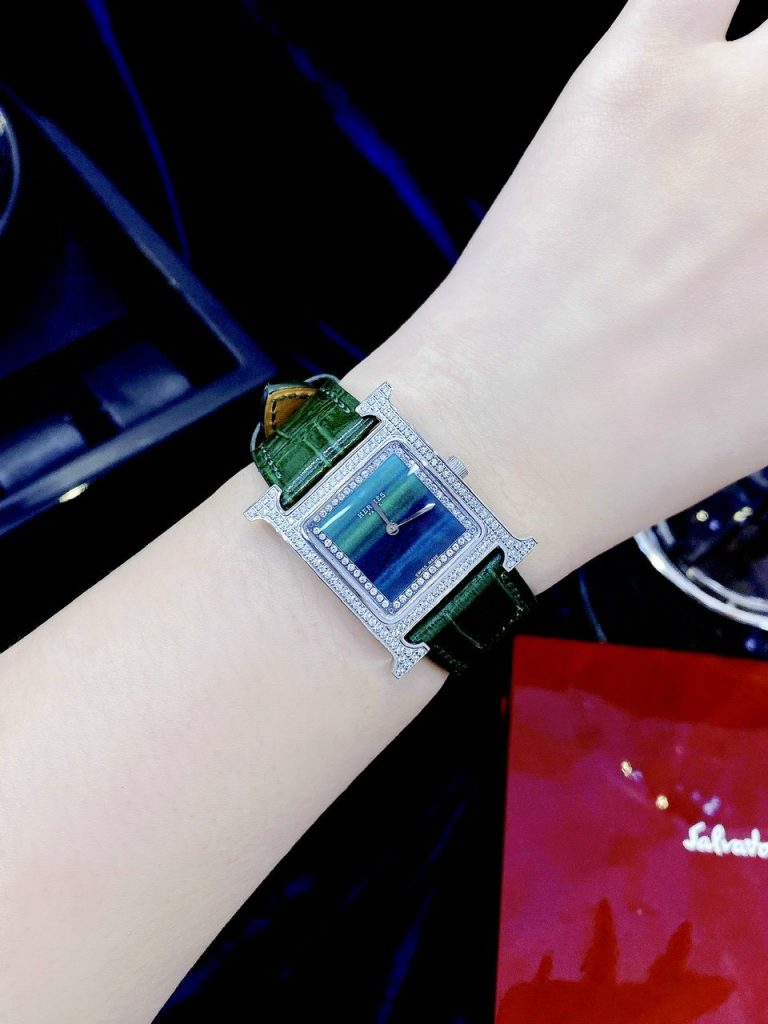 Đồng hồ Hermes nữ Like Auth mặt chữ nhật đính đá dây da 4 màu 26mm