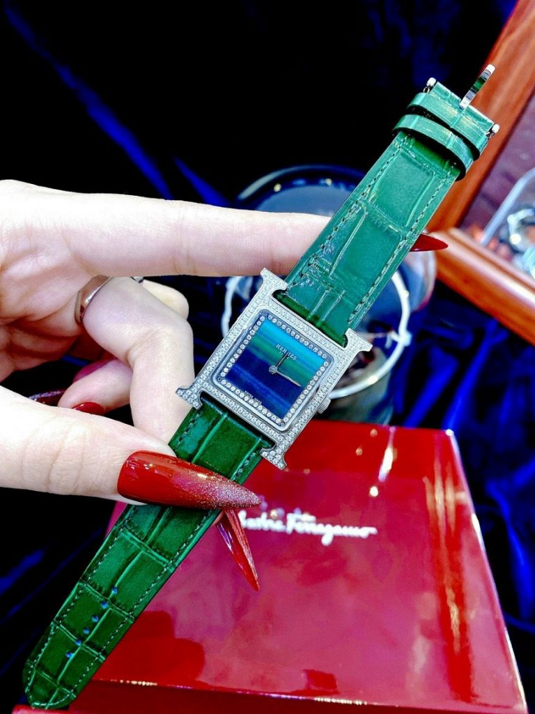 Đồng hồ Hermes nữ Like Auth mặt chữ nhật đính đá dây da 4 màu 26mm