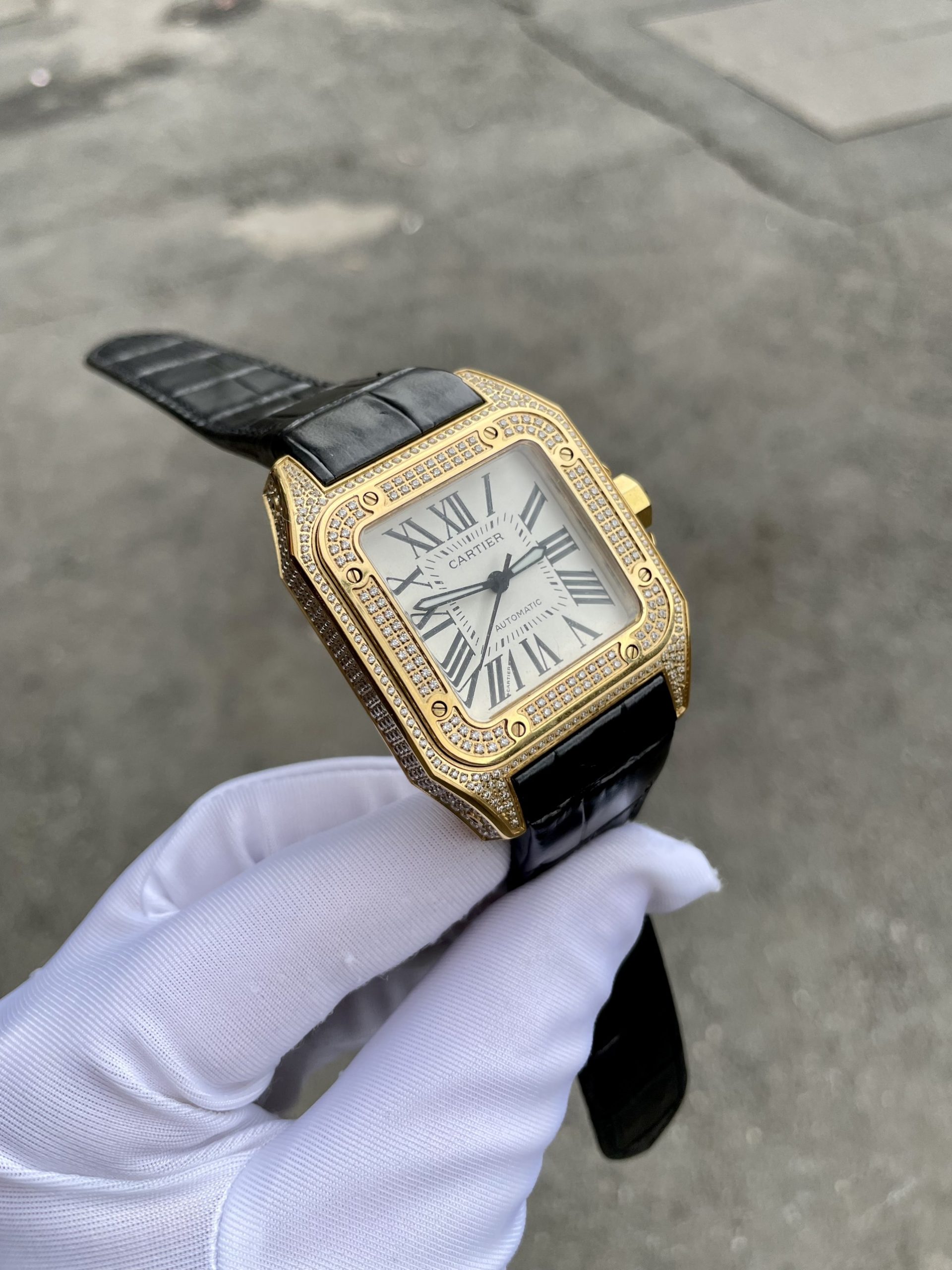 Đồng hồ nam mặt vuông Cartier Automatic Gold 18K đính đá 40mm Đồng hồ nam mặt vuông Cartier Automatic Gold 18K đính đá 40mm