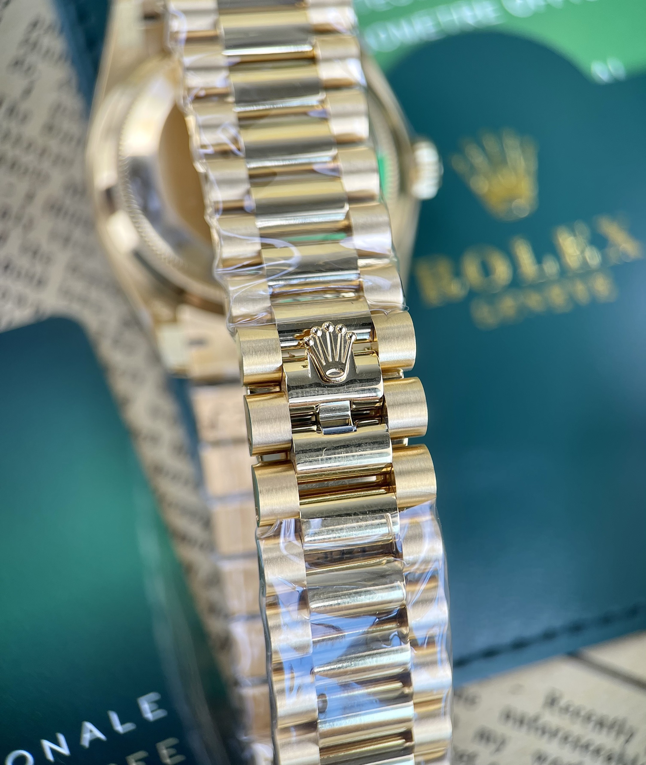 Đồng Hồ Rolex Day-Date Fake 11 Đồng Hồ Rolex Day-Date Fake 11
