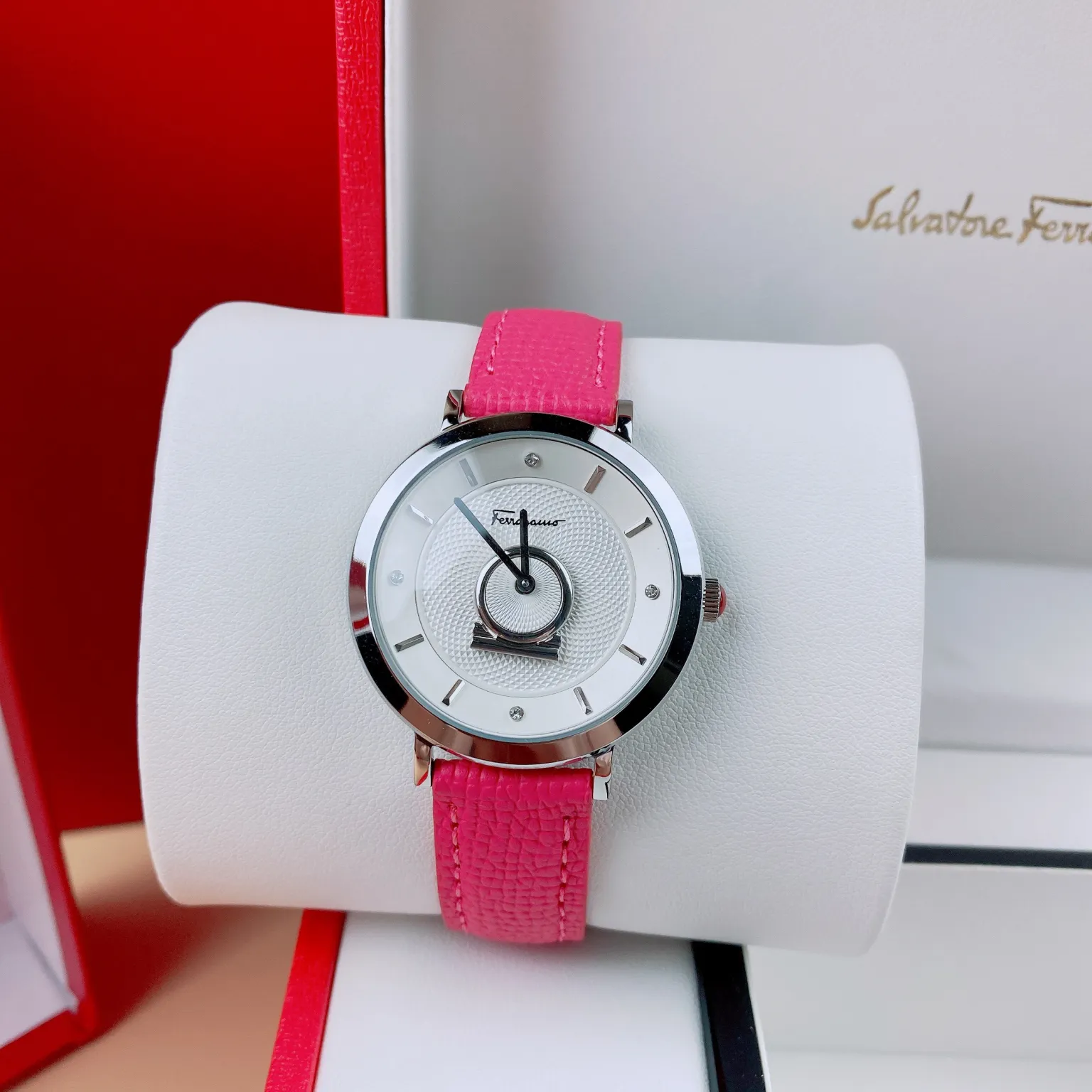 Lưu ý khi mua đồng hồ rep 11