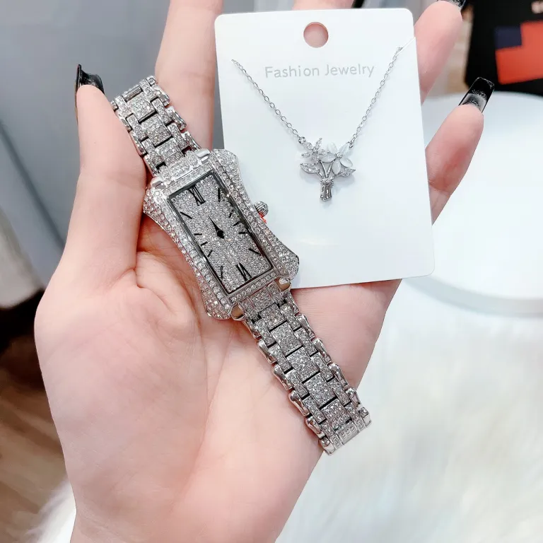 Chọn đồng hồ theo mệnh