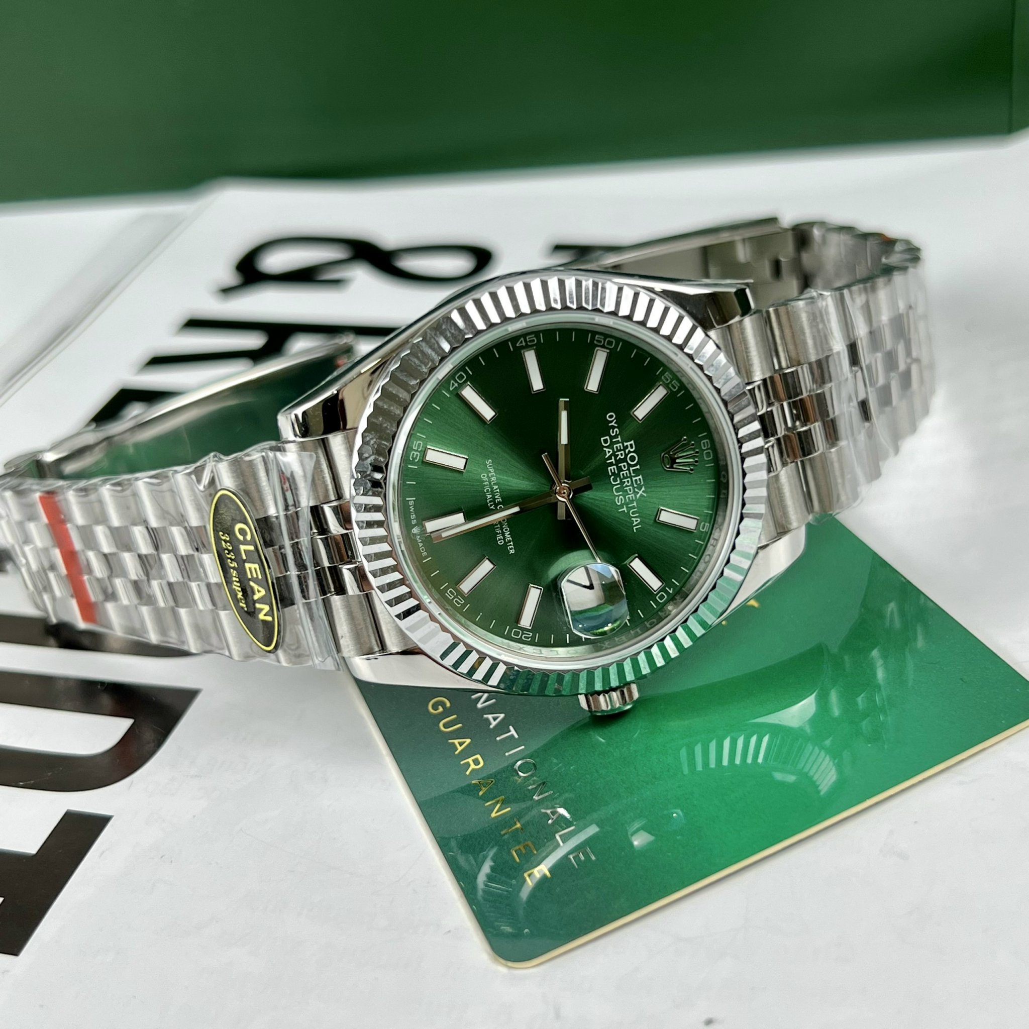 Đồng hồ Rolex Replica cao cấp Clean Factory DateJust mặt xanh lá cây 41mm Đồng hồ Rolex Replica cao cấp Clean Factory DateJust mặt xanh lá cây 41mm