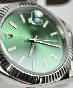 Đồng hồ Rolex Replica cao cấp Clean Factory DateJust mặt xanh lá cây 41mm