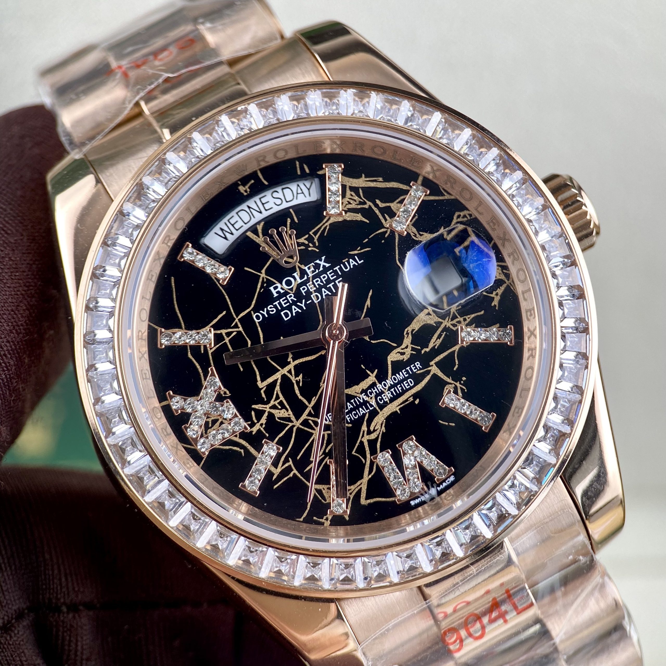 Đồng hồ Rolex Day-Date mặt nham thạch Fake 11 máy cơ Nhật 40mm Đồng hồ Rolex Day-Date mặt nham thạch Fake 11 máy cơ Nhật 40mm