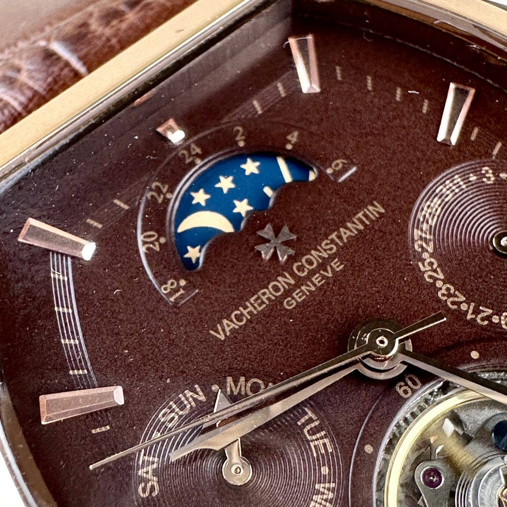 Đồng hồ Vacheron Constantin Super Fake Nhật cơ lộ máy màu nâu 39mm