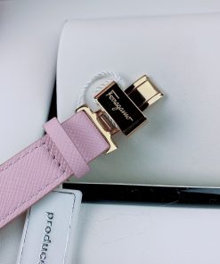 Đồng hồ nữ Salvatore Feragamo Minuetto dây da màu hồng giá rẻ