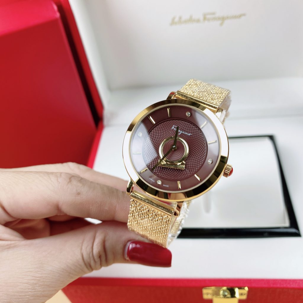 Đồng hồ Salvatore Feragamo Minuetto dây thép lưới demi gold