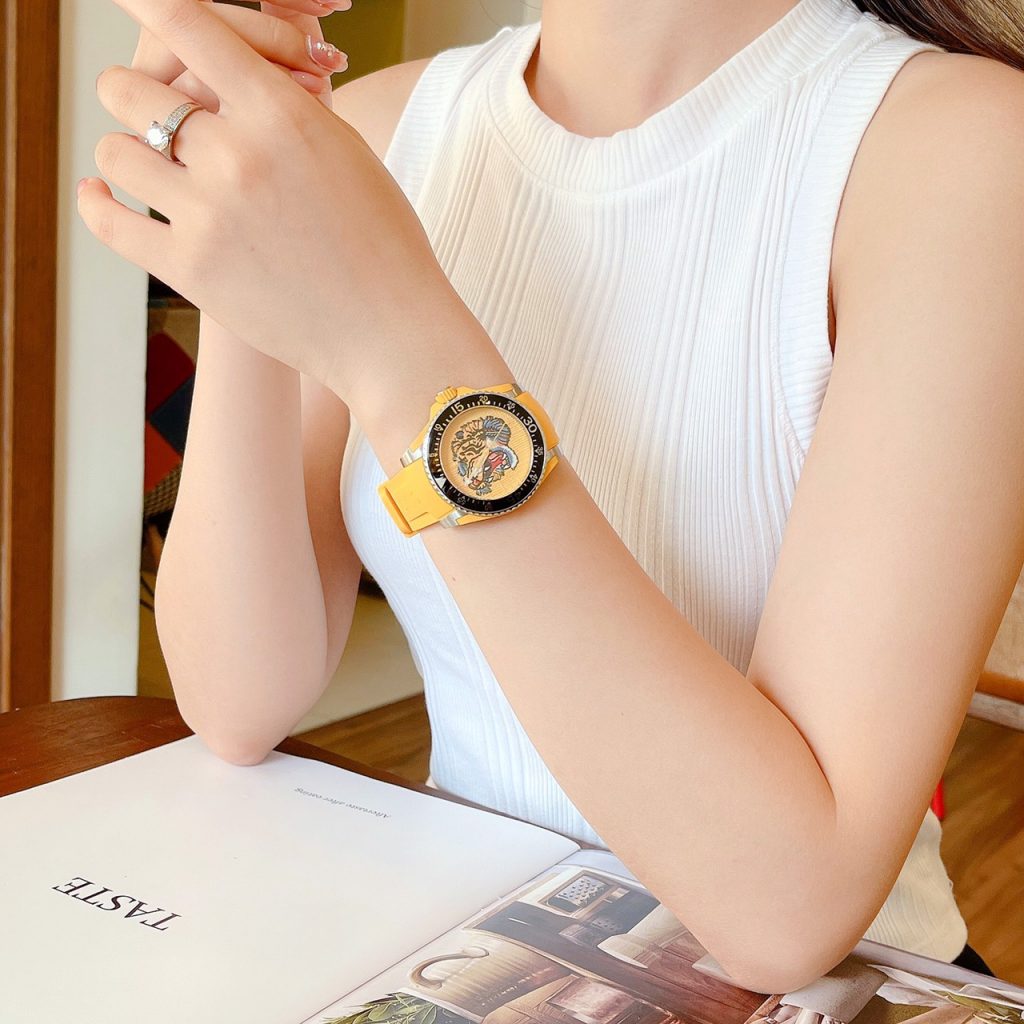 Đồng hồ Gucci Dive Rubber Watch unisex nam nữ dây cao su