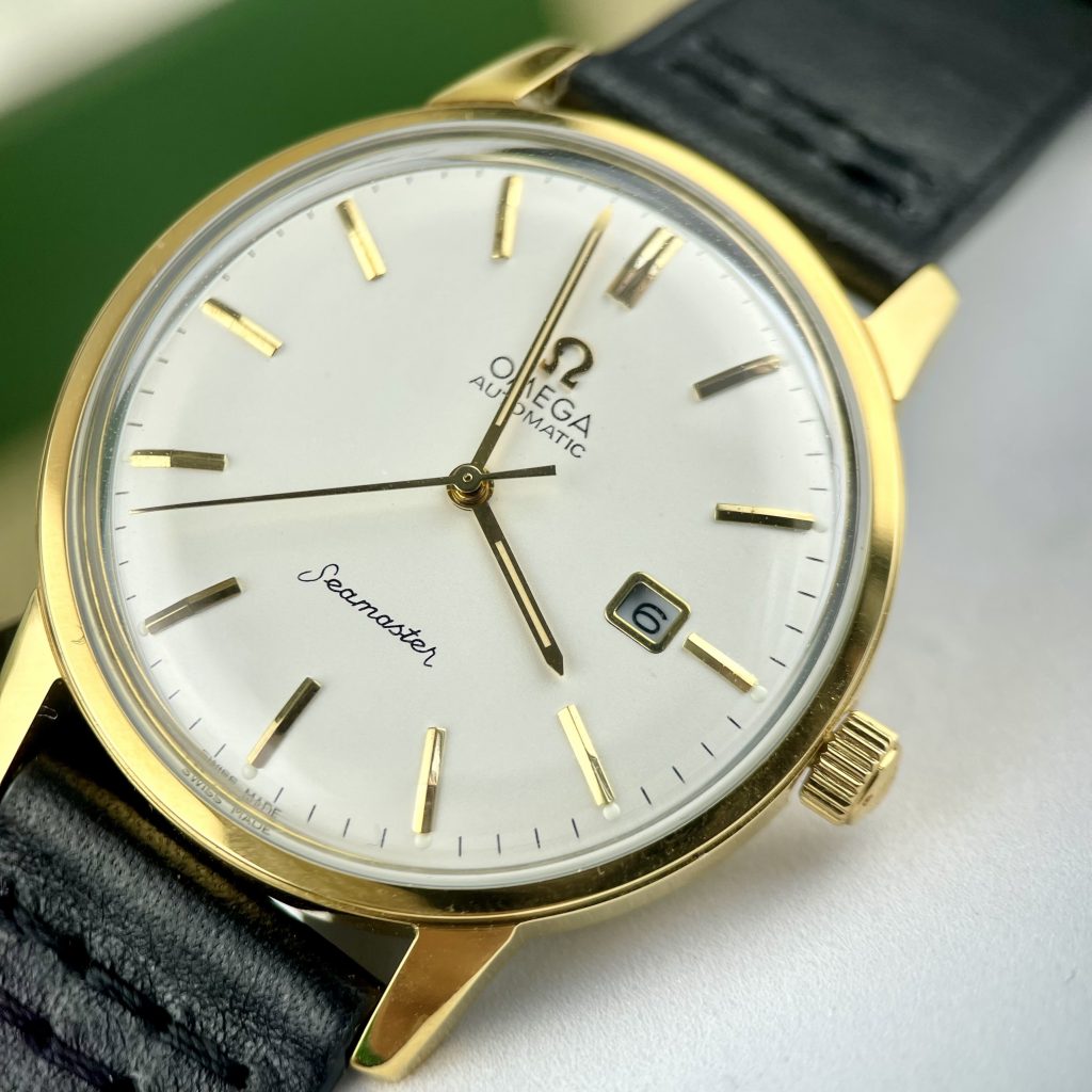 Đồng hồ Omega Seamaster Automatic Nhật giá rẻ dây da màu đen 40mm