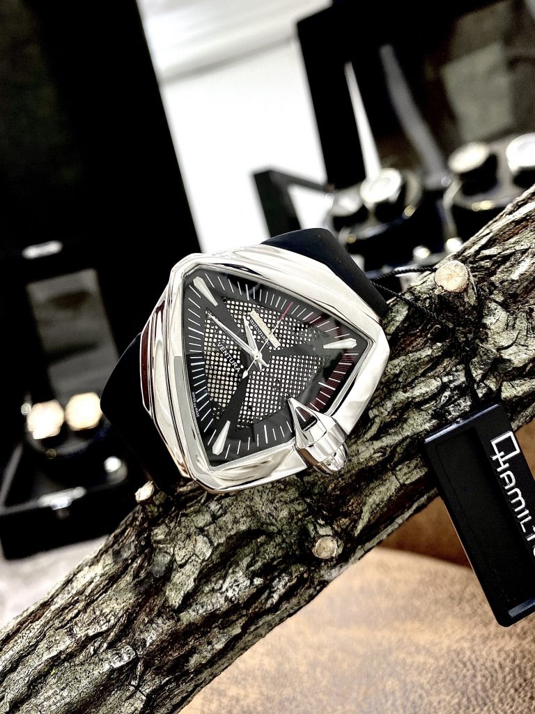 Đồng hồ nam Hamilton Ventura automatic giá rẻ màu đen