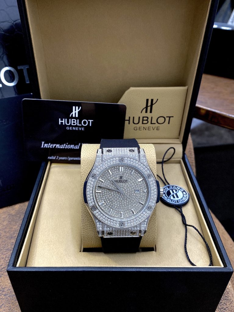  Đồng hồ Hublot đính đá nam giá rẻ máy pin Nhật Fake cao cấp 42mm