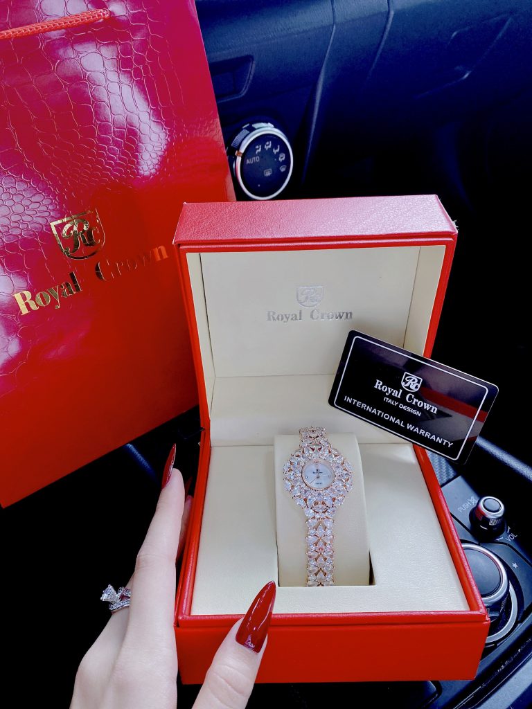 Đồng hồ nữ cao cấp Royal Crown dây kim loại đính đá giá rẻ