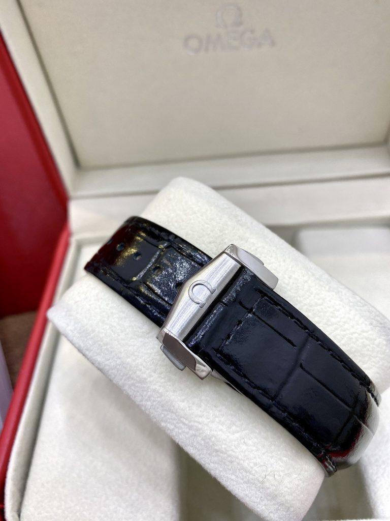 Đồng hồ nam Omega Constellation Automatic nam dây da màu đen 38mm