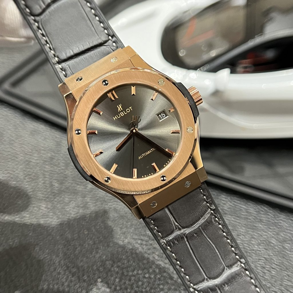 Đồng hồ nam Hublot Classic Fusion Grey Dial King Gold Replica 11 JJF 42mm