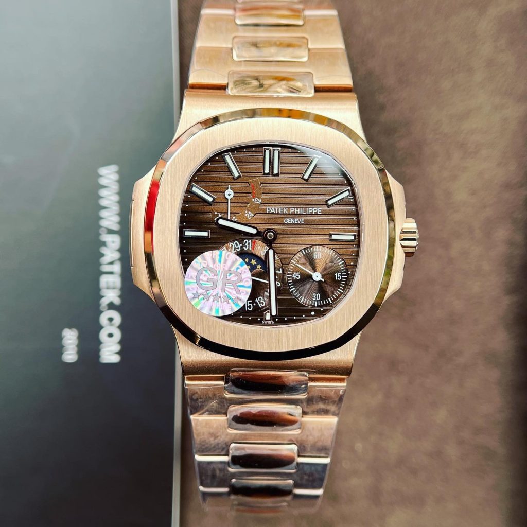 Đồng hồ Patek Philippe Nautilus 5712R Replica 11 mặt Chocolate GR