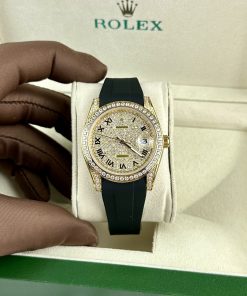 Đồng hồ đính đá Rolex Datejust máy Nhật mạ vàng dây cao su 40mm