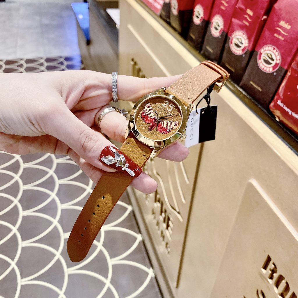 Đồng hồ nữ Gucci G-Timeless Butterfly dây da màu nâu siêu cấp