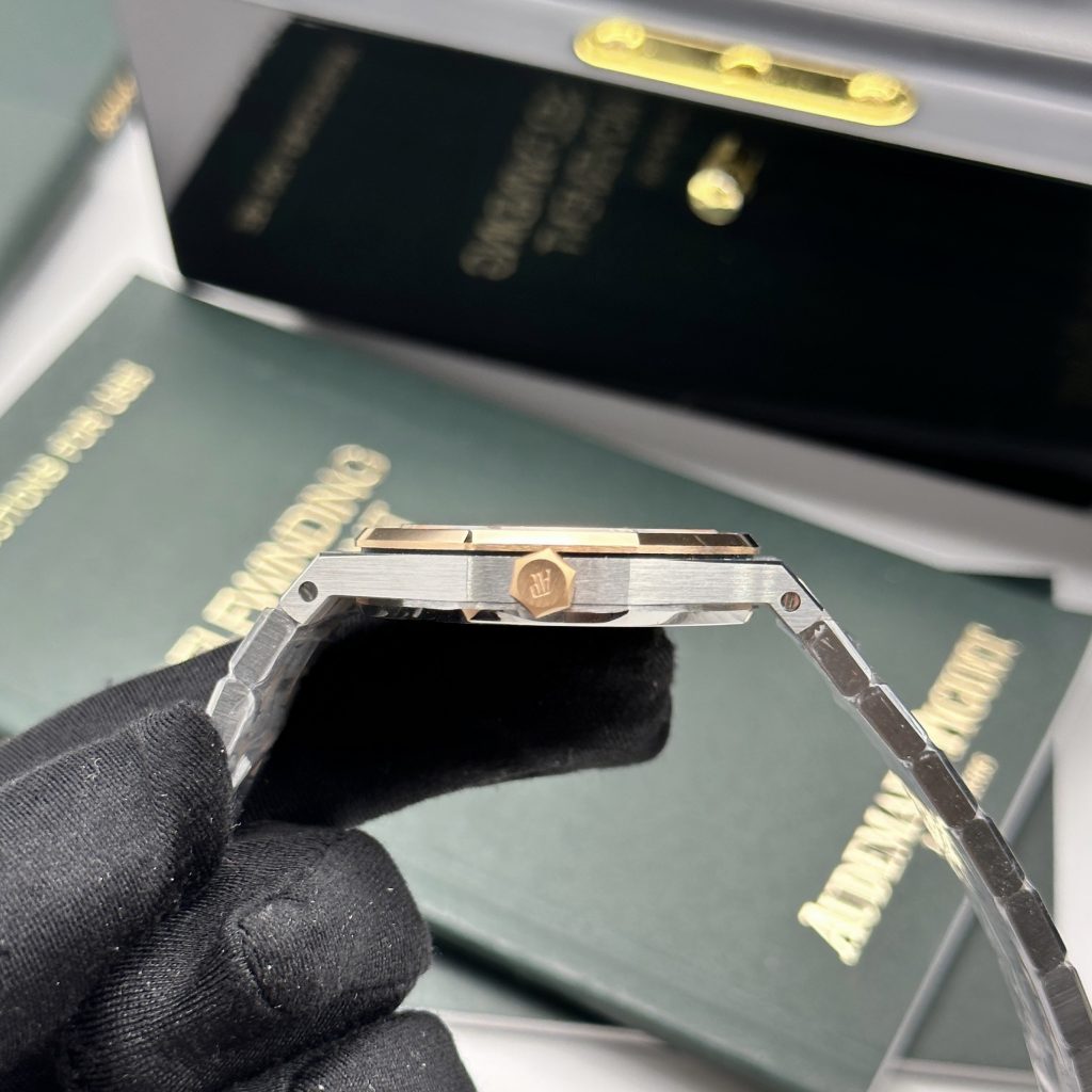 Đồng hồ Audemars Piguet Royal Oak Replica 11 nữ màu Demi Gold