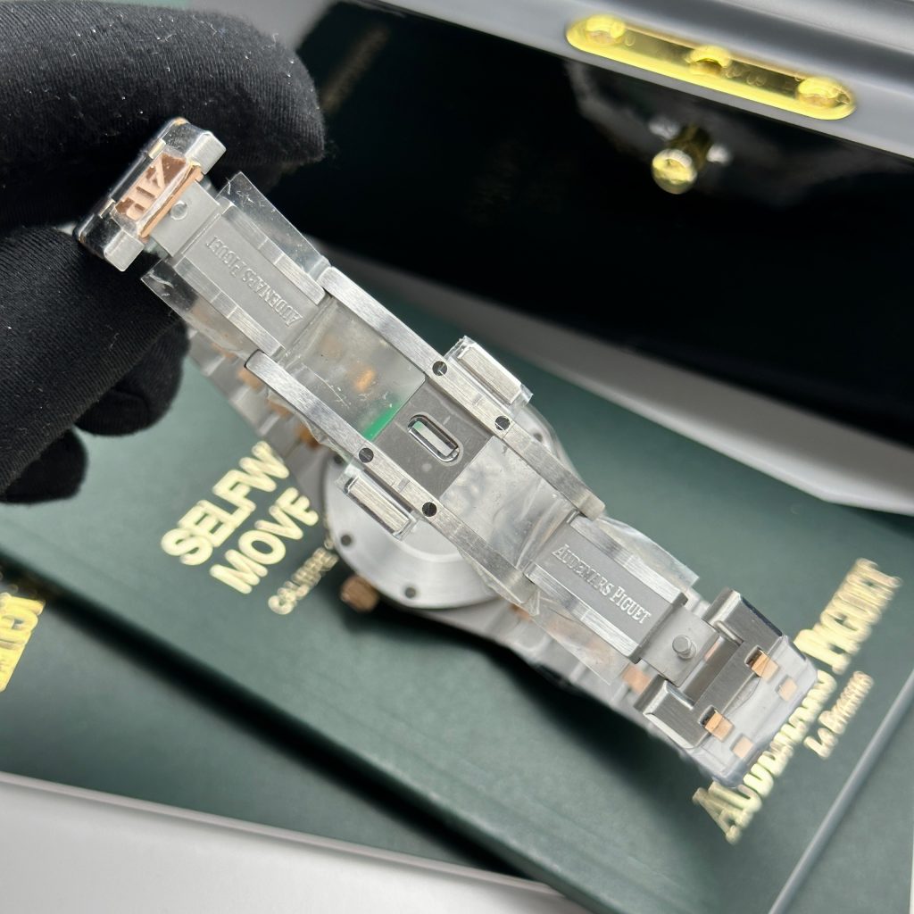 Đồng hồ Audemars Piguet Royal Oak Replica 11 nữ màu Demi Gold