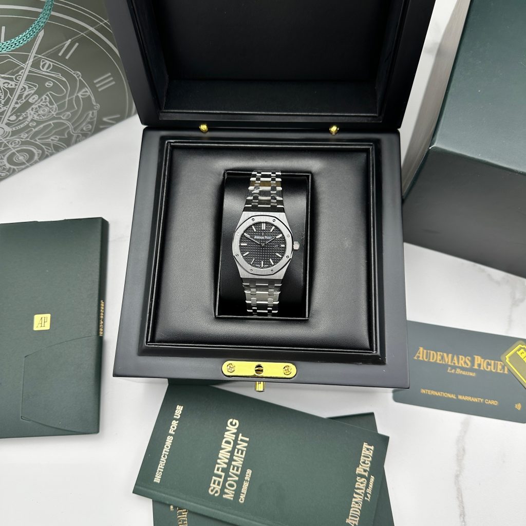 Đồng hồ Audemars Piguet Royal Oak nữ đính đá Replica 11 Thụy Sỹ 34mm