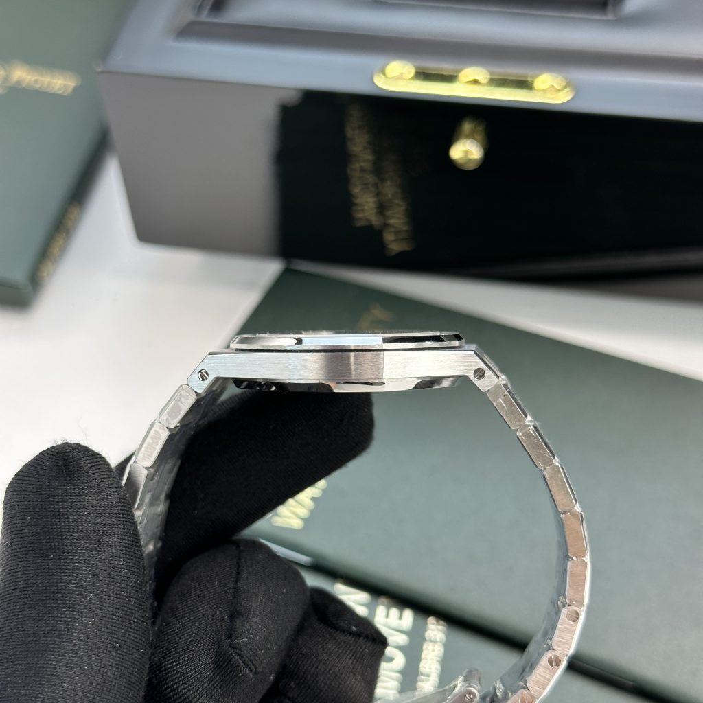 Đồng hồ Audemars Piguet nữ siêu cấp Thụy Sỹ