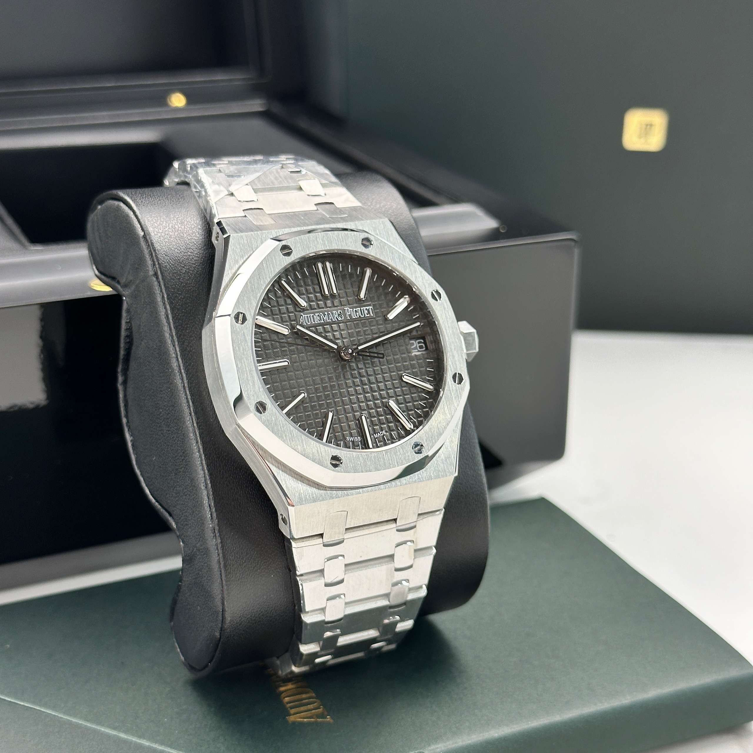 Đồng hồ Audemars Piguet Royal Oak Replica 11 nam dây kim loại KZ Đồng hồ Audemars Piguet Royal Oak Replica 11 nam dây kim loại KZ
