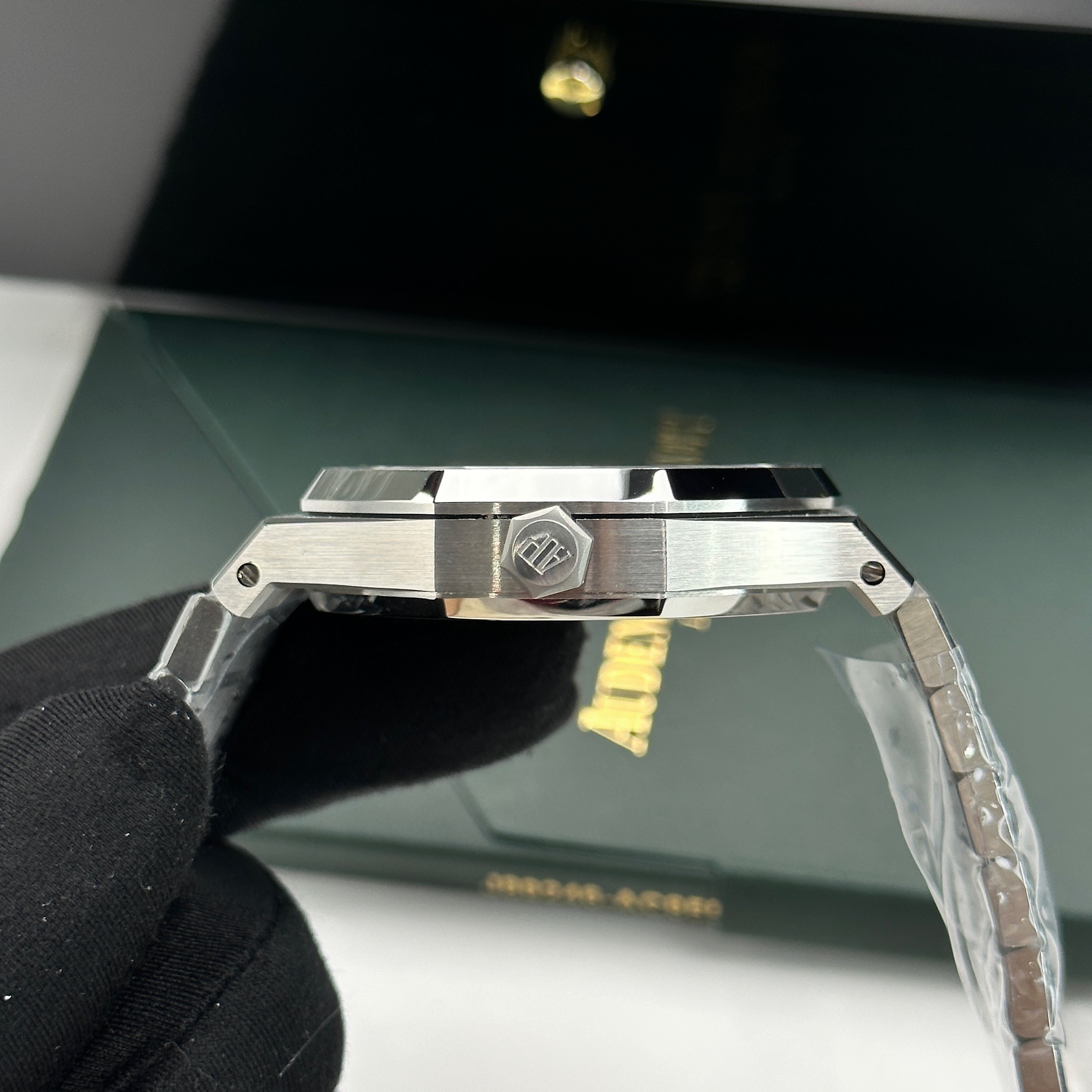 Đồng hồ Audemars Piguet Royal Oak Replica 11 Đồng hồ Audemars Piguet Royal Oak Replica 11