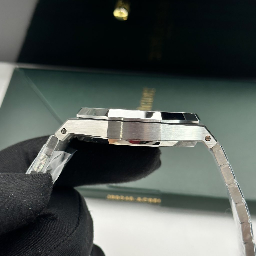 Đồng hồ Audemars Piguet Royal Oak Replica 11