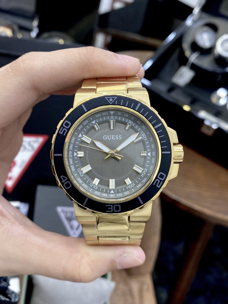 Đồng hồ nam Guess dây kim loại giá rẻ like auth 3 phiên bản 44mm