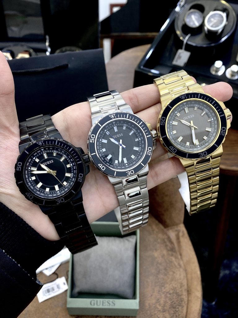 Đồng hồ nam Guess dây kim loại giá rẻ like auth 3 phiên bản 44mm