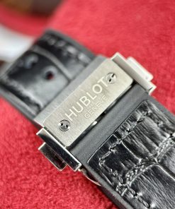 Đồng hồ Hublot máy cơ Nhật giá rẻ màu đen đính đá 33-38-42mm