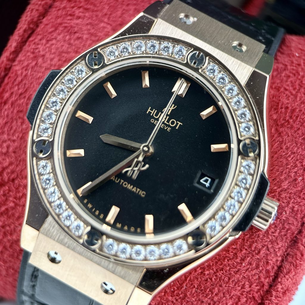 Đồng hồ Hublot Super Fake Nhật màu vàng king gold đủ size