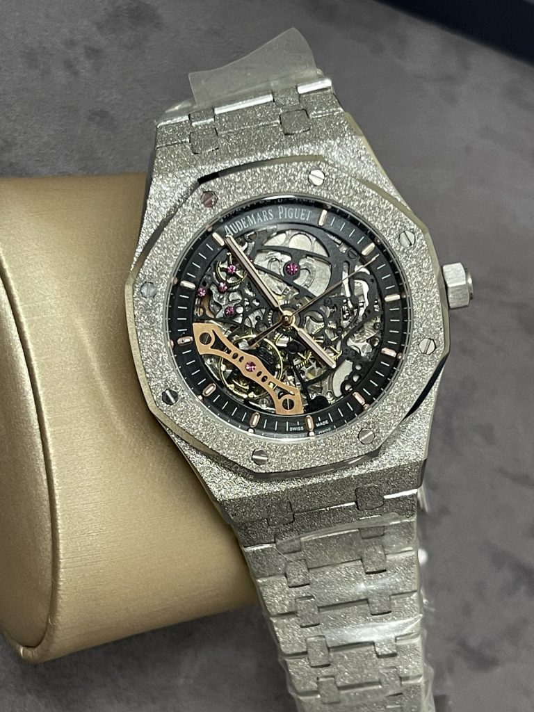 Đồng hồ Audemars Piguet cơ lộ máy vỏ phủ bạch kim trắng Fake 11